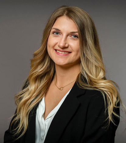 Kyra Ehrgott, Vertriebsdirektorin NovaBridge